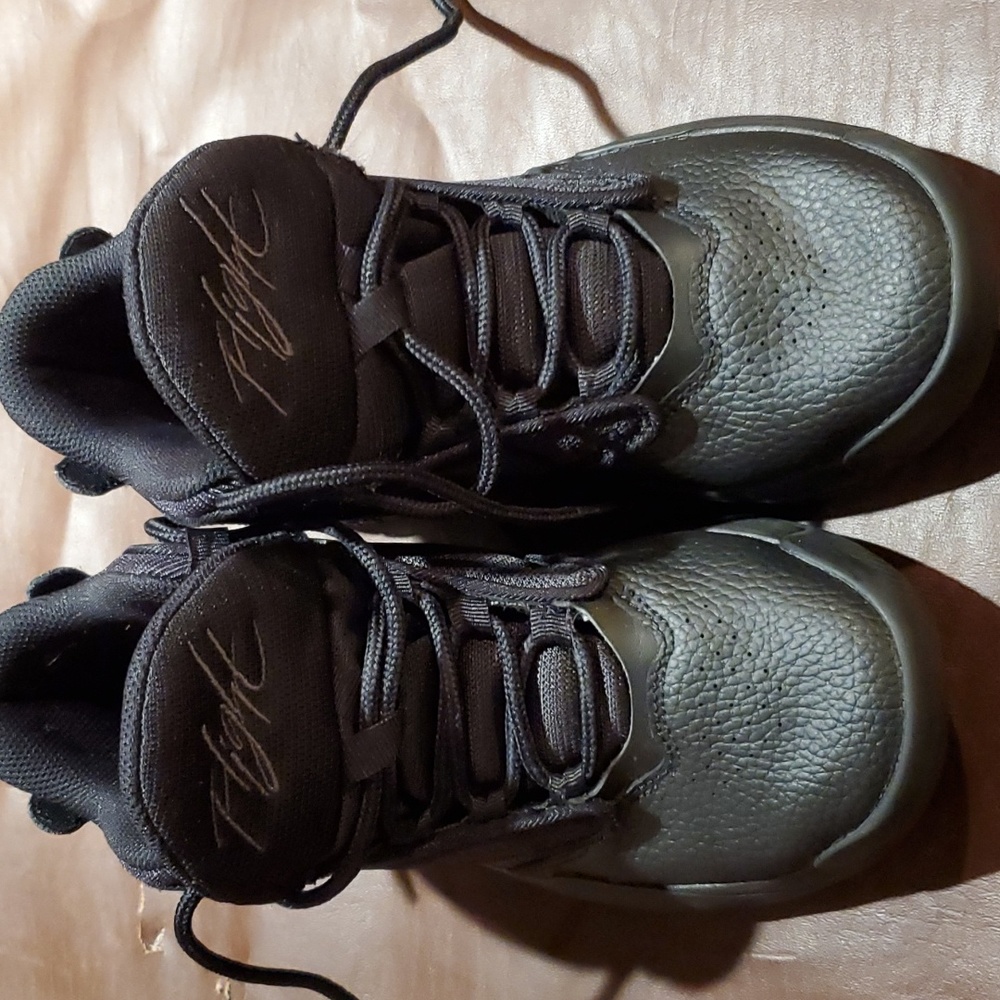 Jordan Max Aura 4s
